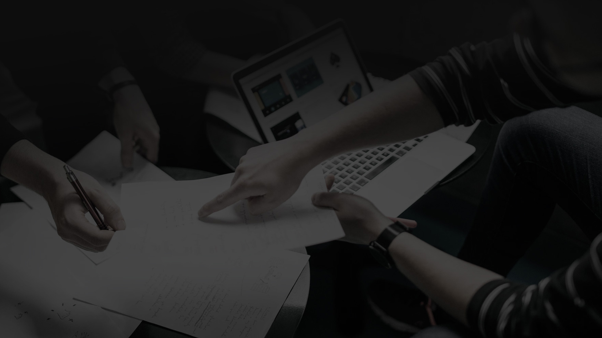 為企業(yè)提供高品質的設計與開發(fā)服務